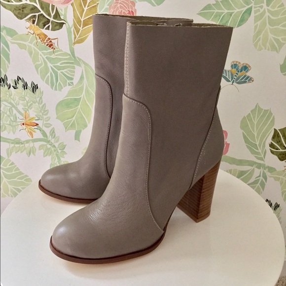 chinese laundry cool kid boot